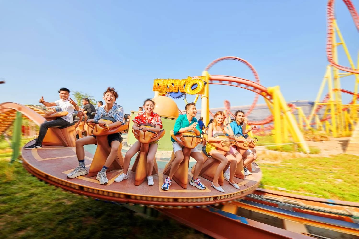 Mua vé VinWonders Phú Quốc Online giá rẻ