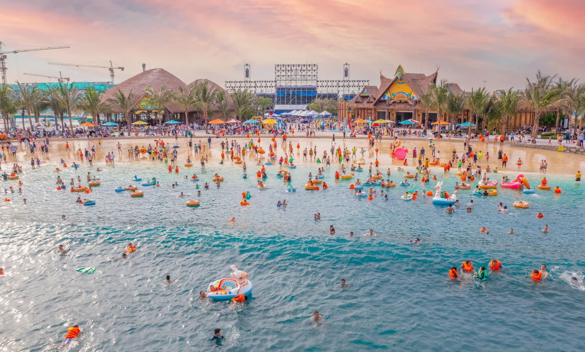 Vé công viên nước Wave Park & Water Park tại Ocean Park